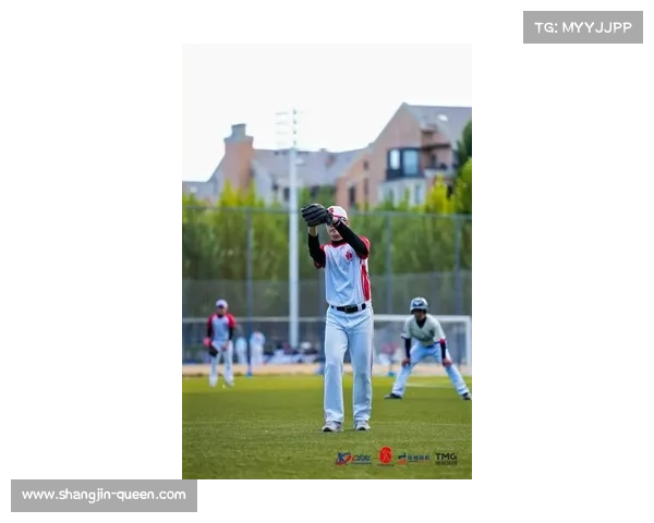 李季远获“熊猫杯”慢投垒球华东分区赛最有价值球员